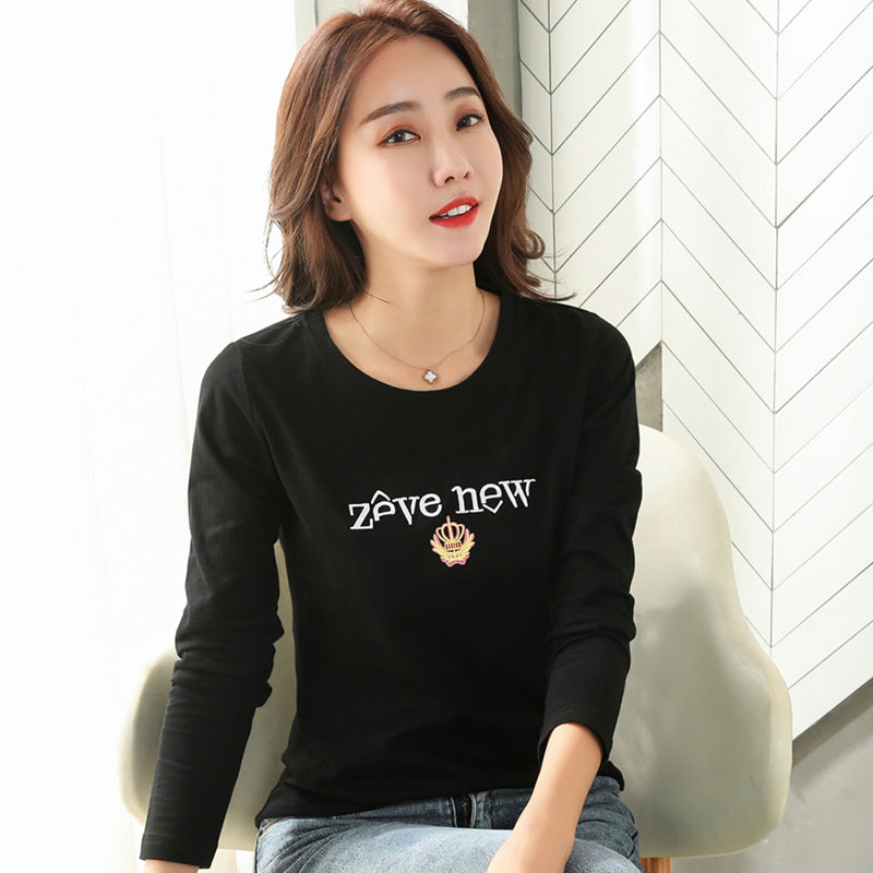 Long sleeved slim fit T-shirt